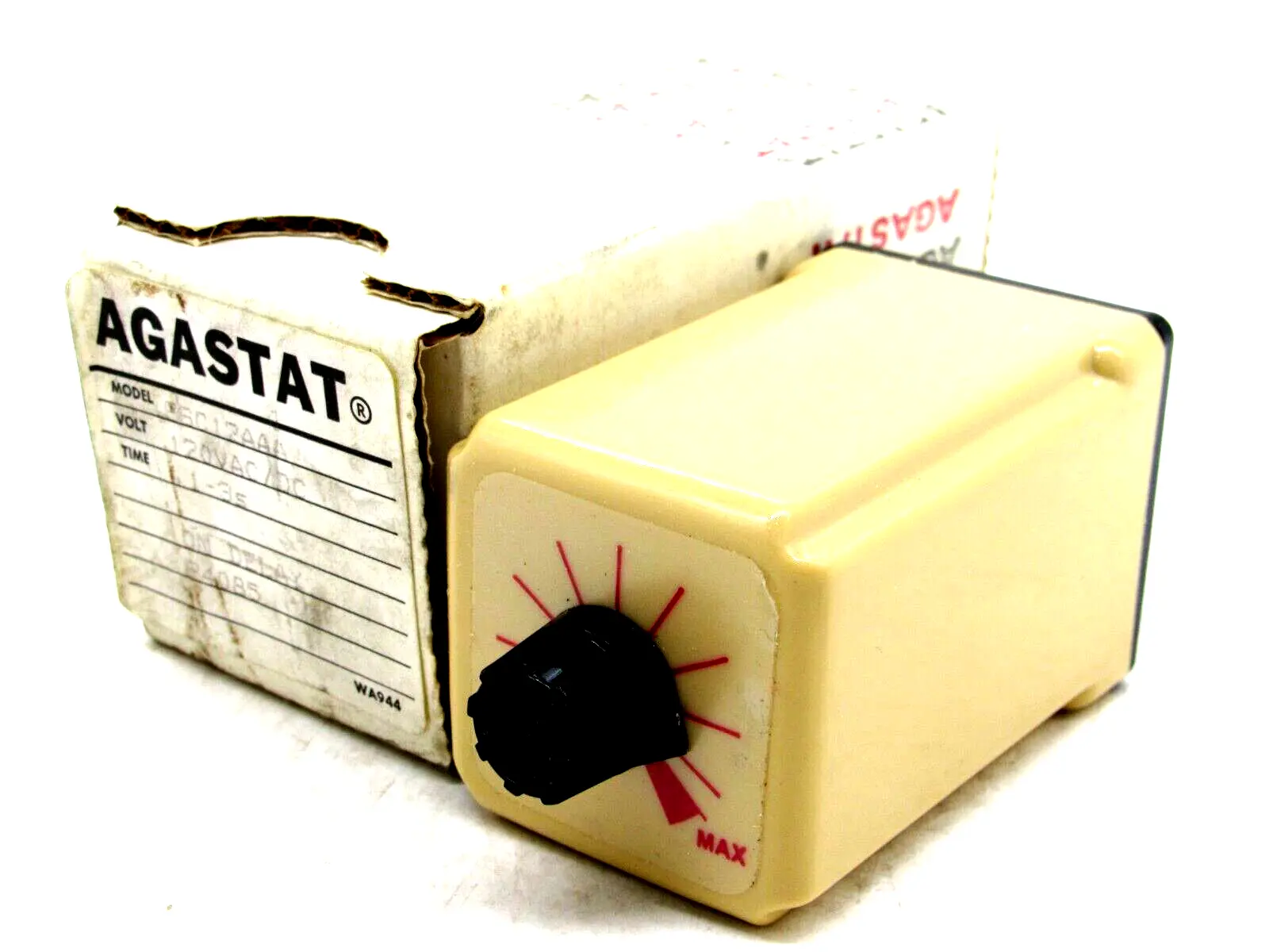 NEW AGASTAT SSC12AAA TIMING RELAY 120VAC/120VDC
