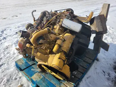 USED 2014 CATERPILLAR 3733745