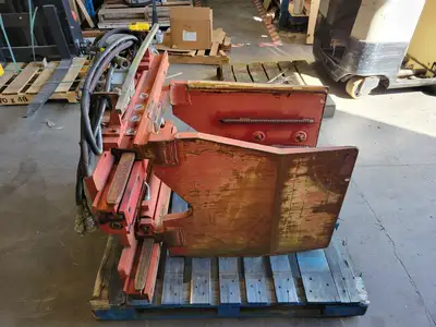 Used 2012 BOLZONI AURAMO BB250011 Forklift Attachments British Columbia CA | Lenmark #1426401
