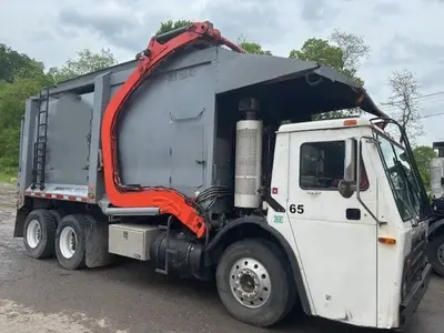 Used 2008 MACK LEU 613 Garbage trucks Pennsylvania US | Proxy Equipment #1379007