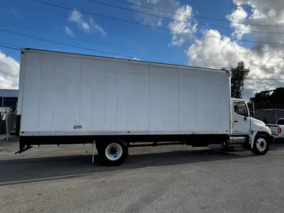 Used 2019 HINO 268 Box trucks Florida US | Truck and Van Outlet #1509125
