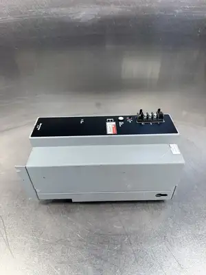 ALLEN BRADLEY 1771-P7 SER-D REV-C01 120/220VAC POWER SUPPLY (BIN-1.2.2)