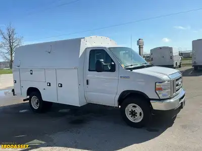 USED 2022 FORD E-350 SUPER DUTY UTILITY VAN