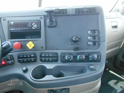 Used 2017 FREIGHTLINER CASCADIA 125 Conventional trucks Arizona US | Tuscon Trux & Equipment Sales #1542900