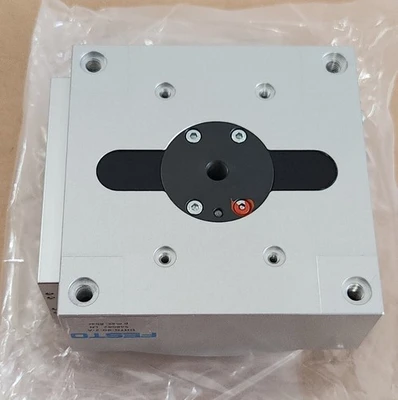 NEW Festo 548082