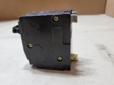 Used SQUARE D QO230 Switchgears British Columbia CA | Lenmark #1486883