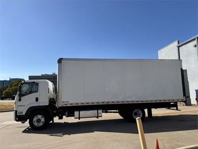 Used 2022 ISUZU "FTR" VAN BODY TRUCK - DIESEL (2022) Box trucks Texas US | MachineryMax #1488284