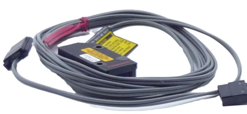 Keyence LV-H100T Transmissive Sensor Head, 10-mm Wide, Transmitter Only [New]