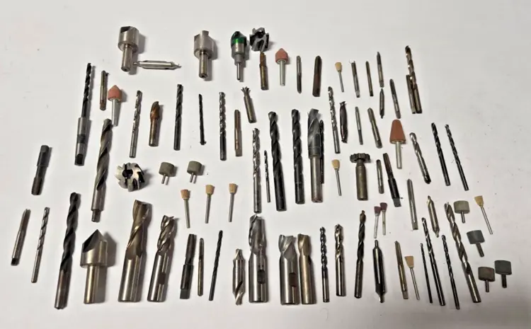 Used Unbranded _UNKNOWN_ End Mills California US | Amiron Machinery #1324585