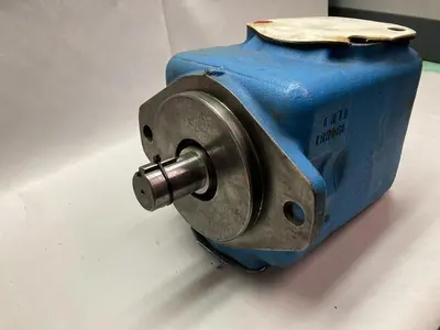 New | in-Stock VICKERS 45V42A 1AA22R Pumps | Surplus Asset Holdings #1206292