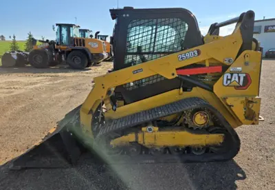 USED 2023 Caterpillar 259D3