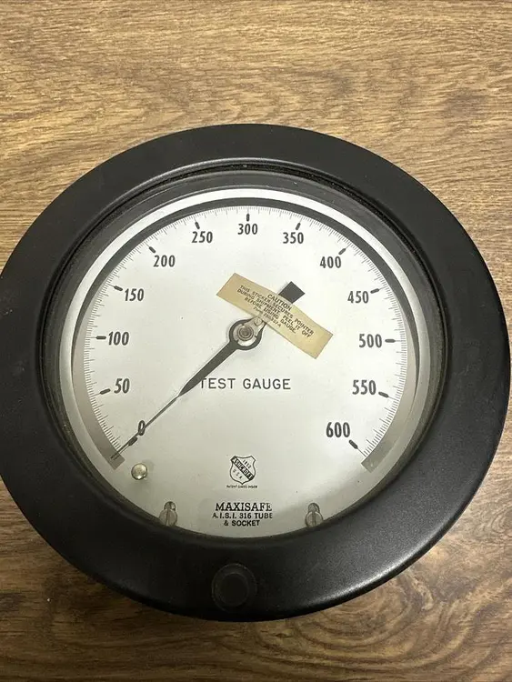 New | in-Stock ASHCROFT A.I.S.I 316 Universal Pressure Meters Ohio US | Surplus Asset Holdings #1244762