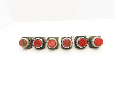 Allen Bradley 800T-B Series T Red Pushbutton 30mm Lot of 6