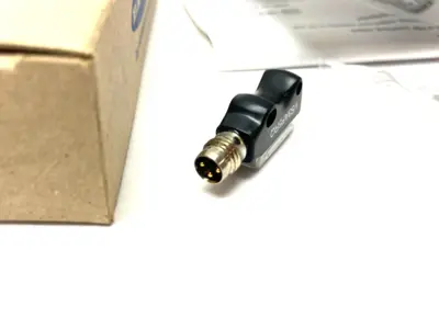 VS3AP5RQ, 62632 | Banner VS3AP5RQ Opposed-Mode Photoelectric Sensor w/ Advanced Optics 62632 - New
