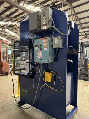 1966 DENISON MULTIPRESS FL35 C Frame and Gap Frame Press | Kempler Machinery (6)