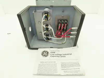 GE General Electric 65L805TE1 Dielektrol VI Enclosed Capacitor 4 Kvar 480V 3PH