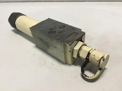 USED REXROTH ZDR6DP140210YM12