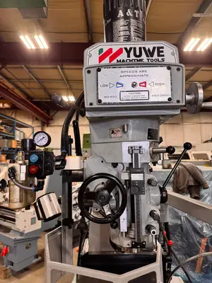 YUWE TM330H Bridgeport Style Horizontal & Vertical Milling Machine
