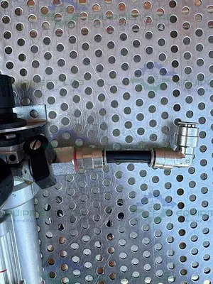 USED CAMOZZI C104-D00 FILTER REGULATOR 0 - 160 PSI W/ CAMOZZI GAUGE