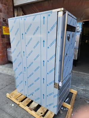 NEW Delfield CV15E2