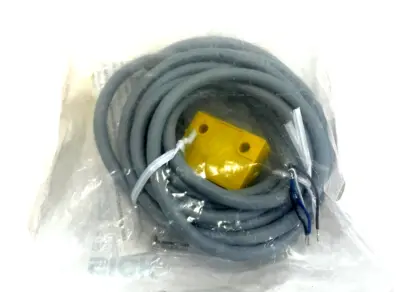 NEW SICK RE13-SA03 SAFETY SWITCH SENSOR RE13SA03