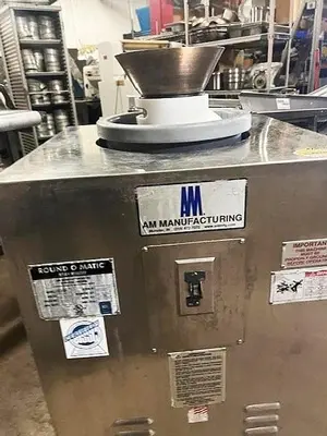 AM MANUFACTURING 900 RT Bread Rounder | Harvest Equipment and Fabrication Inc (3)