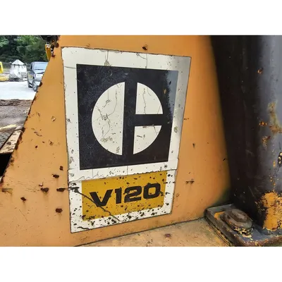 USED CATERPILLAR V120