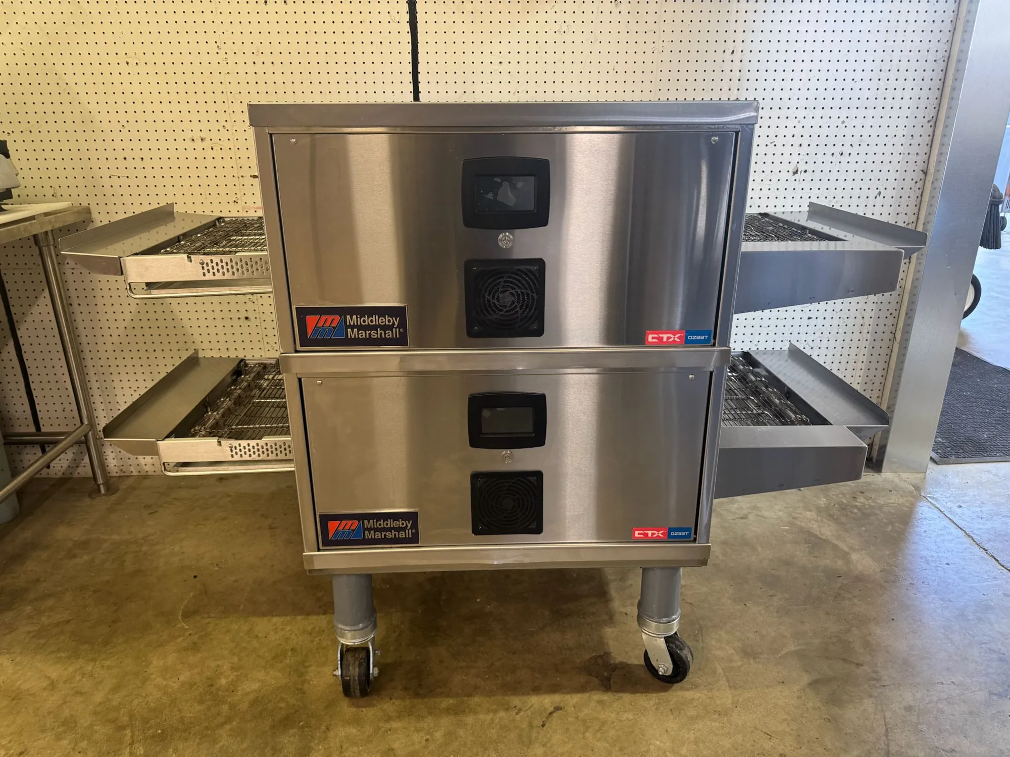 Used Middleby DZ33T CTX Conveyor Ovens Illinois US | Falcon Restaurant Supply #1375341