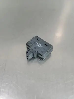 Allen-Bradley PN-140582 Kinetix Bussbar Terminal Block Connector. 4E-22