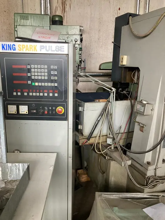 Used 2006 KING SPARK PULSE EDM Sinkers | Amaron s.r.o. #1060715