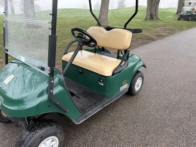 (1) 2017 E-Z-Go golf cart with a Kawasaki gas engine, model 625111G01, does not include Club canopy,...