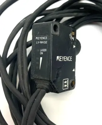 LV-N11CP, LV-NH32 | Keyence LV-N11CP Laser Sensor Amplifier Main Unit w/ LV-NH32 Laser Sensor Head - Used