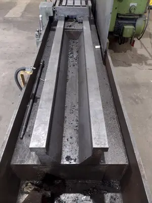 USED CINCINNATI 400-188 HYPOWERMATICTABLE AREA (T-SLOTTED) ......... 18" X 120"