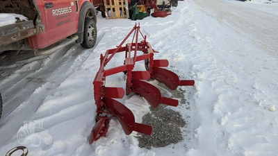 USED MASSEY FERGUSON 66