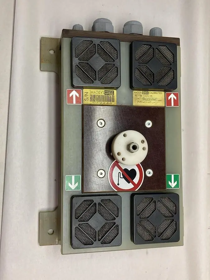 Used MAGNET SYSTEME REFNR 2005.15 Misc Fasteners Ohio US | Surplus Asset Holdings #1364085