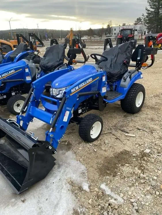 New | in-Stock 2026 NEW HOLLAND WORKMASTER 25S Sub-Compact & Compact Tractors New Hampshire US | Beauregard Equipment #1511286