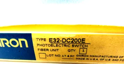 NEW OMRON E32-DC200E PHOTOELECTRIC SWITCH E32DC200E