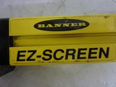 USED BANNER ENGINEERING SLSE30-1050Q8