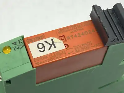 Used Phoenix Contact Relay Base 2967015 w/ Schrack RT424024 Relay Relays & Switches Michigan US | Maverick Industrial Sales #1397746