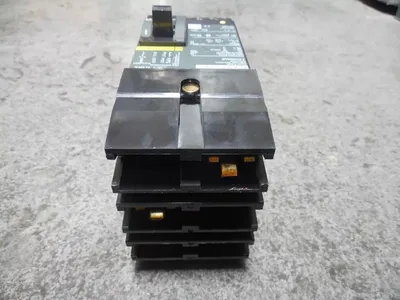 Square D FA24020AB I-Line Circuit Breaker 20 Amps 480VAC 2 Pole Green Face Used