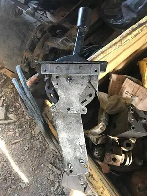Used SANDVIK MORSE THROTTLE CONTROL - 001880-181 Construction Equipment Parts Pennsylvania US | East West Machinery & Drilling #1416080