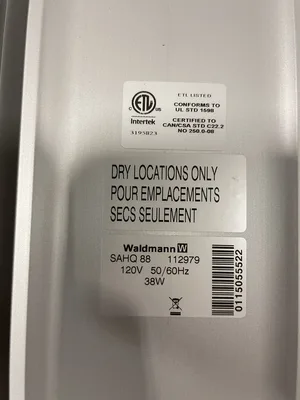 Waldmann SAHQ 88 LED Tube Machine Light 4000k 38W 49.5” L x 7.4” W -NIB