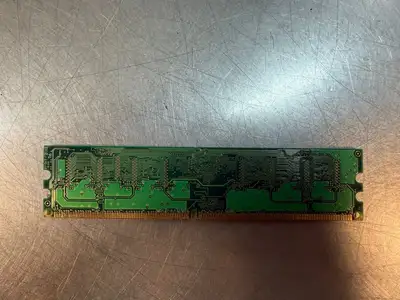 Samsung M378T2863QZS-CE6 1Gb 1Rx8 PC2-5300U-555-12-ZZ (5.3.5)