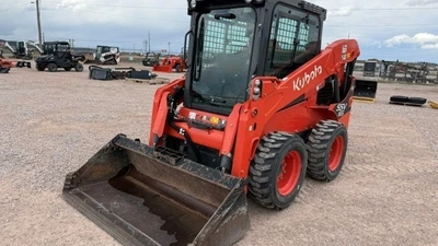 Used 2020 Kubota SSV65 Skid Steer Loaders South Dakota US | Rubbl #1441593