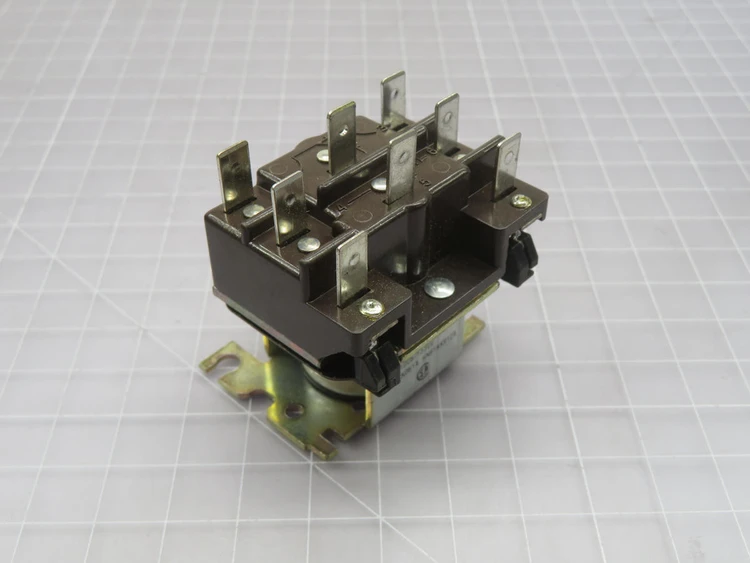 New | in-Stock ESSEX _UNKNOWN_ Relays & Switches Texas US | OCO Industrial #1682319
