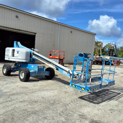 USED 2014 Genie S-40