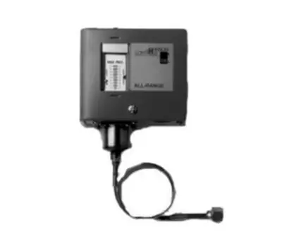 Johnson Controls P29NC-3C Low Pressure Cutout Control (120/240 VAC) [New]