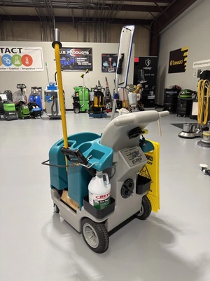 Used _UNKNOWN_ _UNKNOWN_ Multisurface Cleaners North Carolina US | Chemsource Direct #1176227
