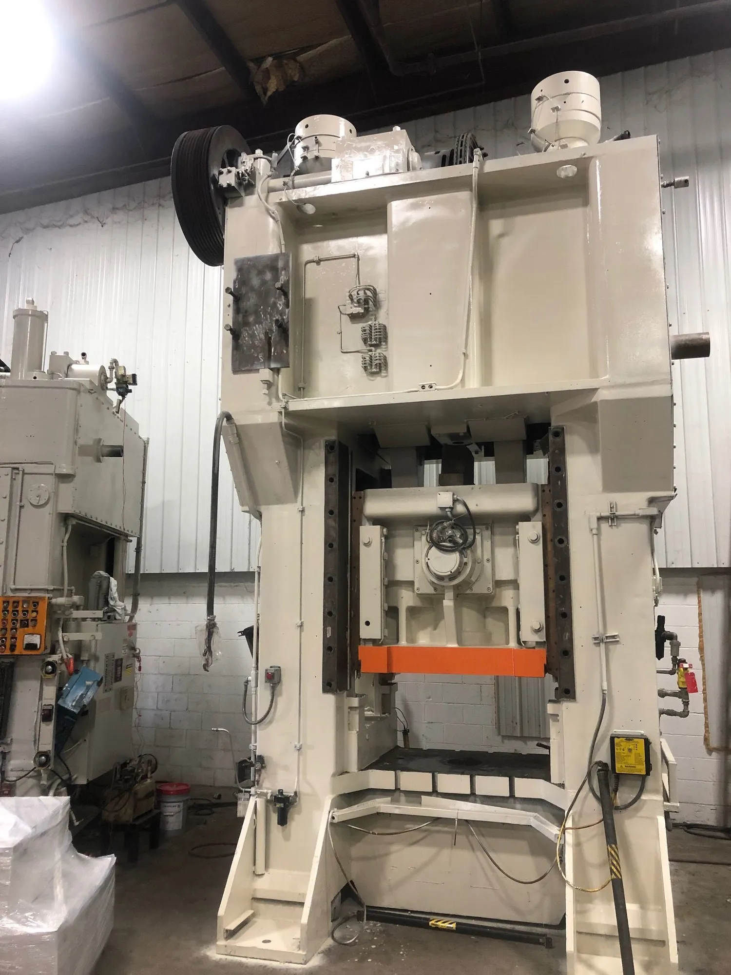 USED MINSTER 600 TON SSDC