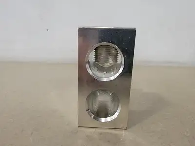 NEW BURNDY K11A36U-2